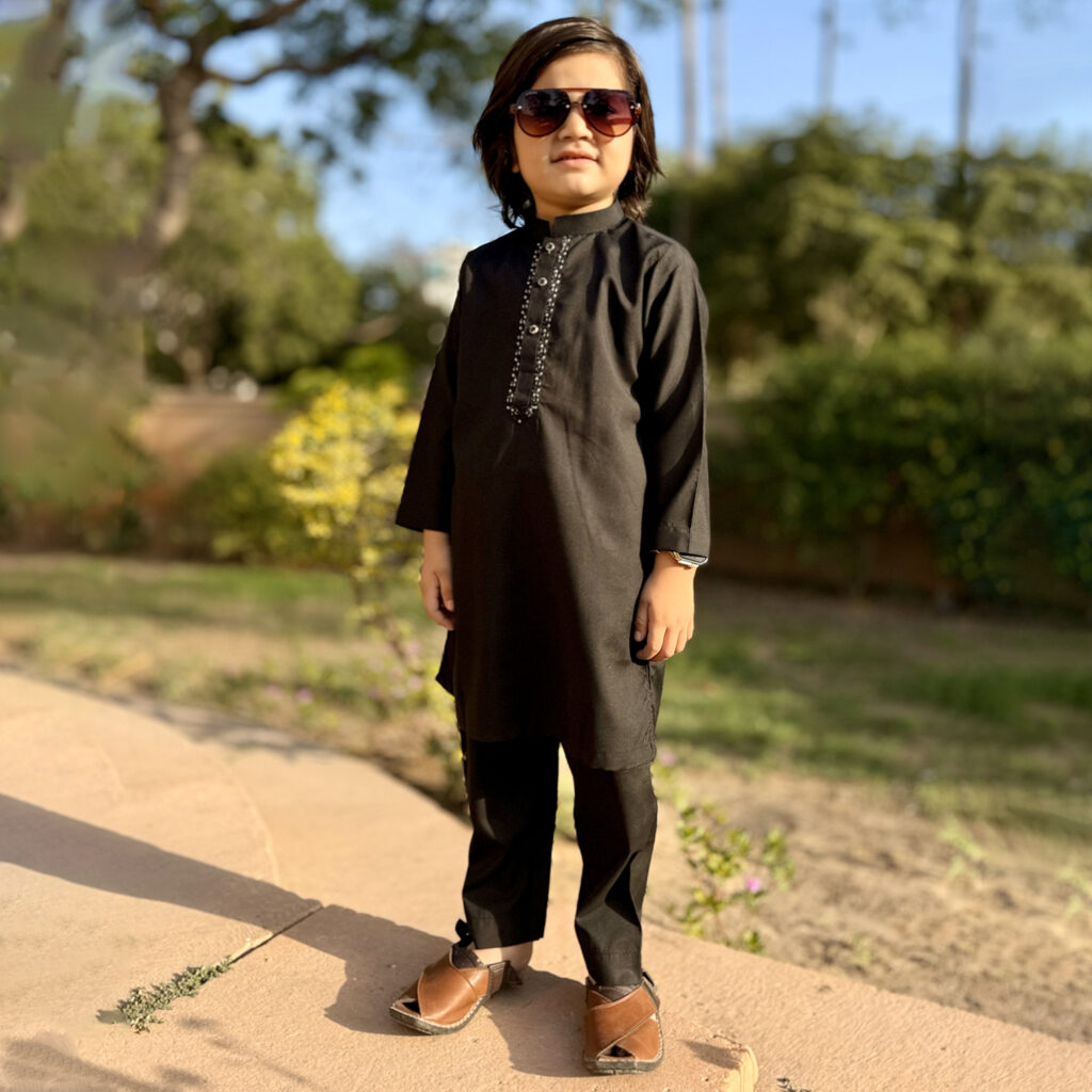 Black kids embroidered suit