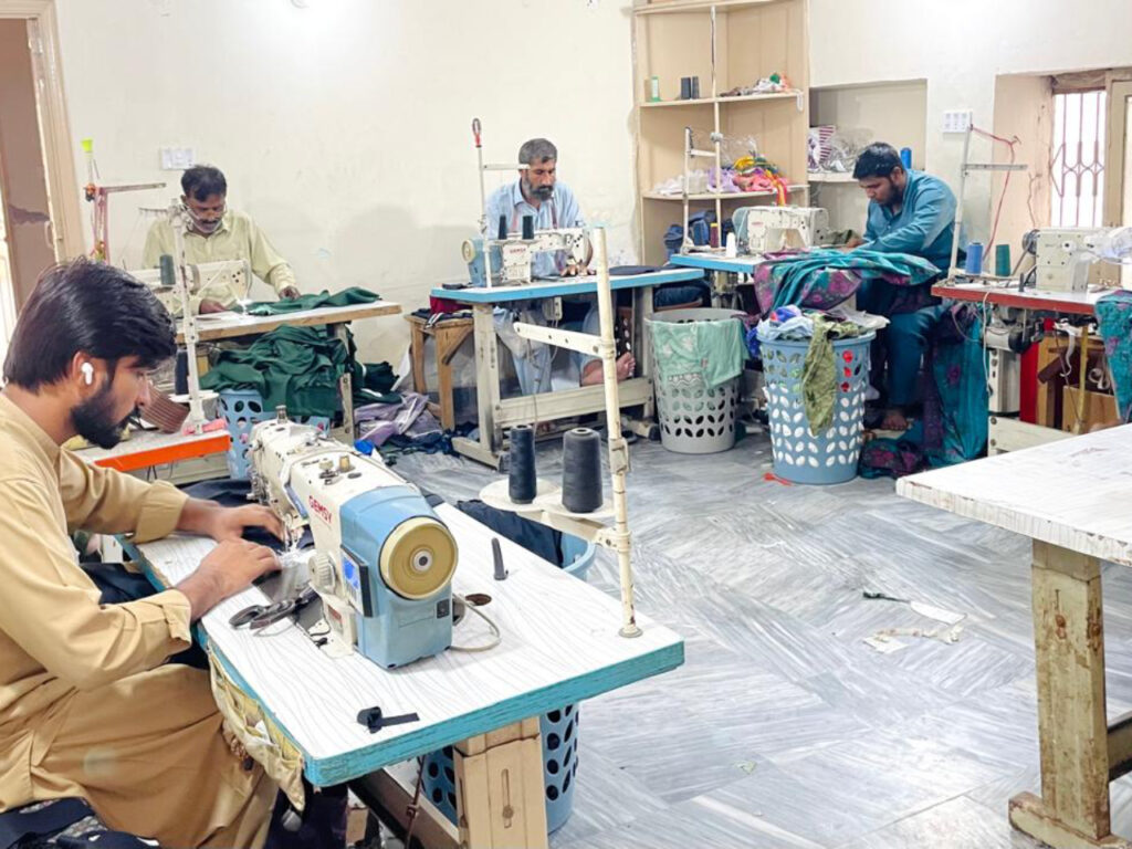 lawn suits supplier for usa (3)