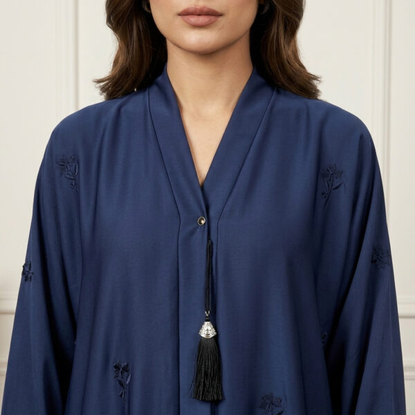Luxury Navy Blue Wholesale Abaya with Delicate Embroidery (2) Luxury Navy Blue Wholesale Abaya with Delicate Embroidery canada